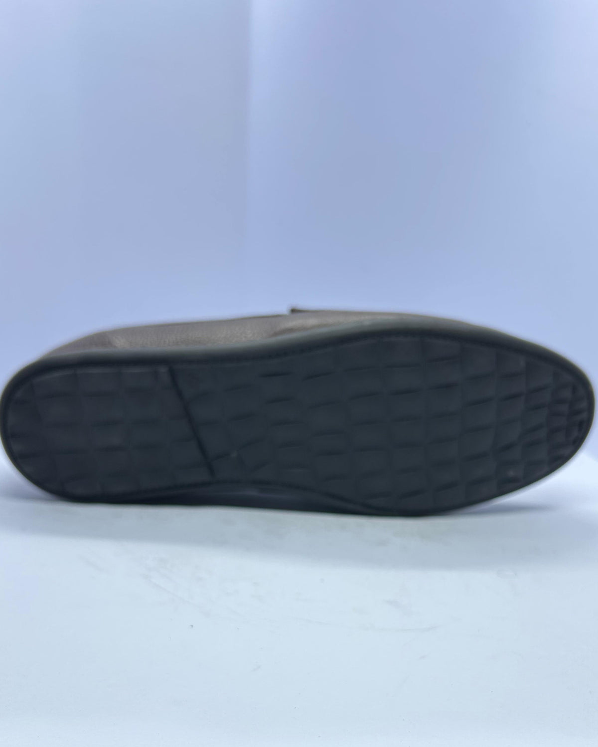 لوفر سهل الارتداء